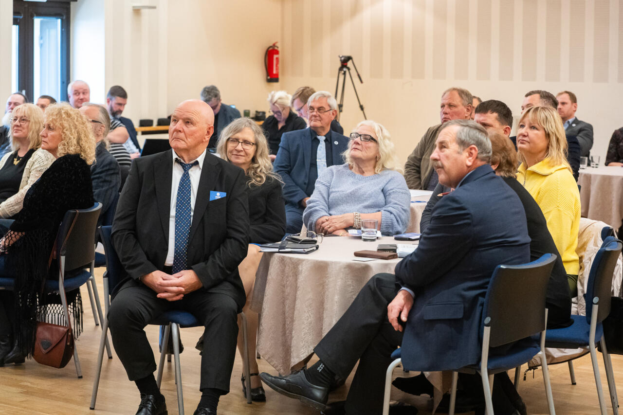 Täna kogunes Eestimaa südamesse Türile Eesti Konservatiivse Rahvaerakonna volikogu, kus erakonna esimees Martin Helme andis ülevaate poliitilisest olukorrast Ee