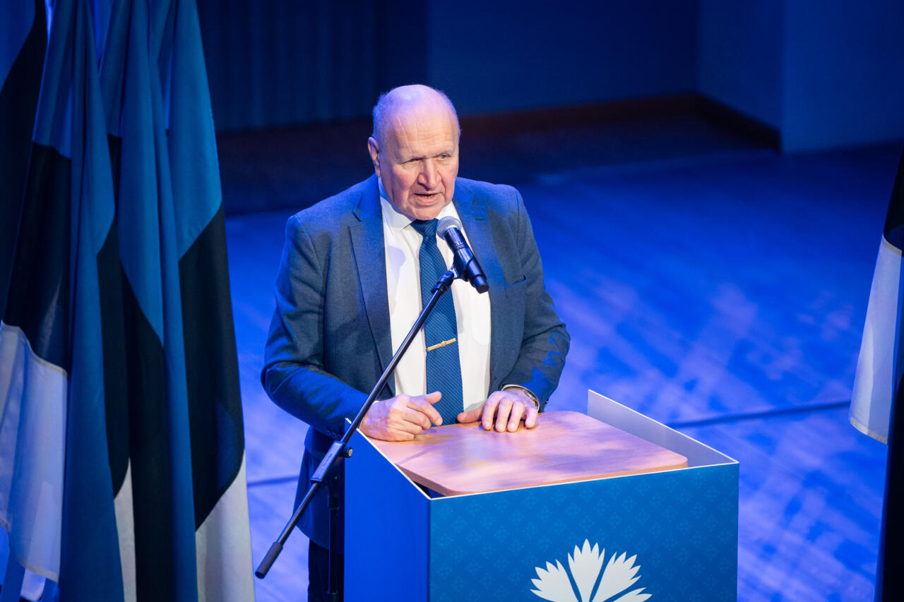Esmaspäeval oli Riigikogu menetluses EKRE fraktsiooni arupärimine korruptsiooniohu kohta seoses kaitsevaldkonna tippjuhtide liikumisega erasektorisse, sõnavõtnu